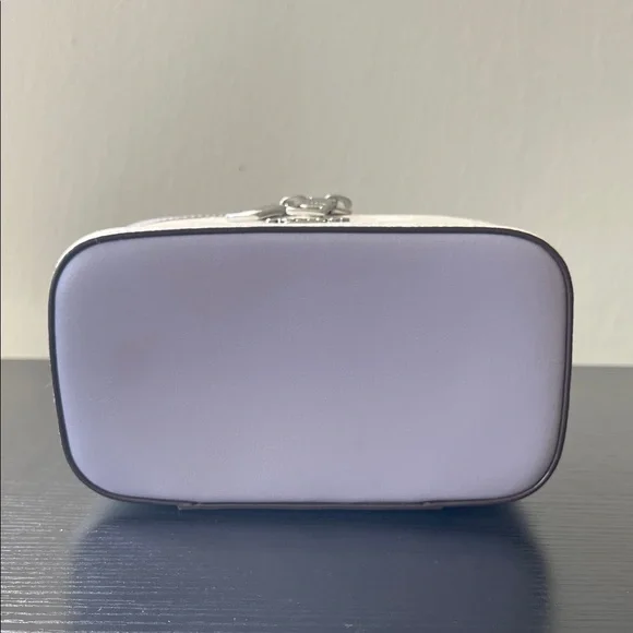 Coach | Train Case Crossbody in Signature Canvas - Picture 6 of 12